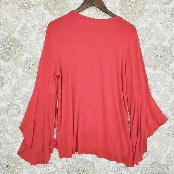 NWOT Red Kim & Cami Womens Ruffle Flare Sleeve Top X-Large Crewneck - Picture 2 of 7